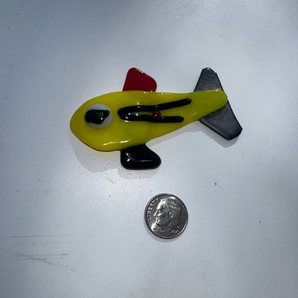 #5387 REFIGERATOR MAGNET FISH YELLOW MULTI COLOR W/FIN ELEGANT FUSED GLASS - Picture 7 of 11